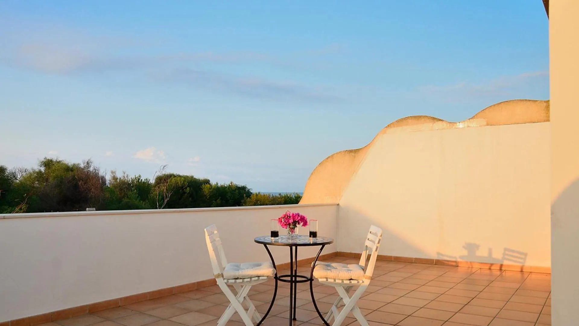 Villa Sole Con Accesso Diretto Alla Spiaggia Santa Maria Del Focallo Tatil Evi