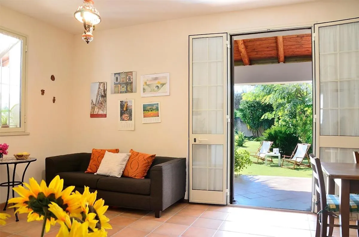 Tatil Evi Villa Sole Con Accesso Diretto Alla Spiaggia Santa Maria Del Focallo